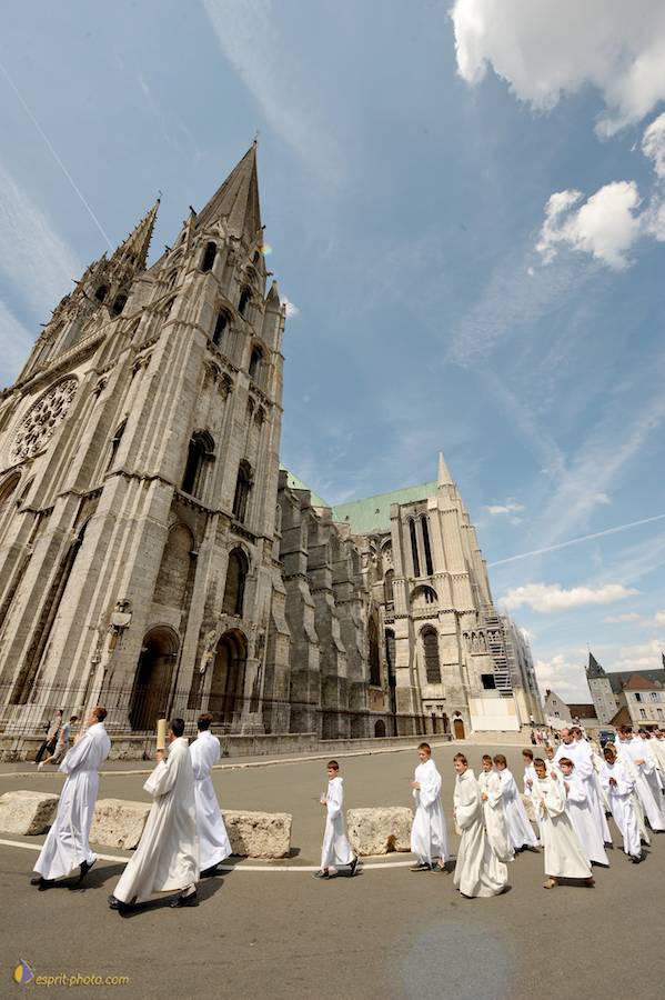 ORDINATION SACERDOTAL S ROBERT